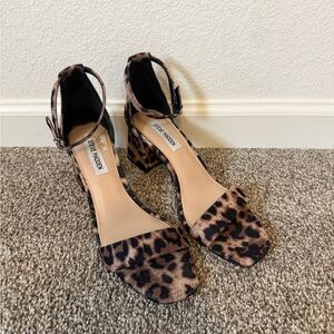 Steve Madden Leopard Print Block Heels with Ankle Strap Size 9